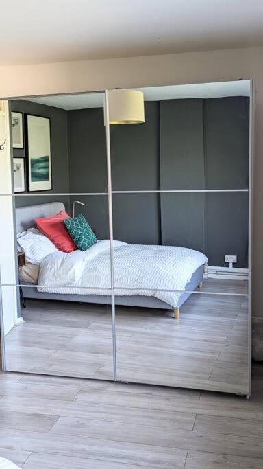 Stylish 2 Bedroom Flat In Angel Central Location Londres Extérieur photo